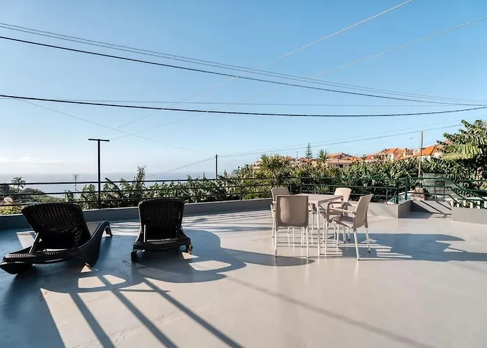 Casa Lucas By Madeira בית נופש *